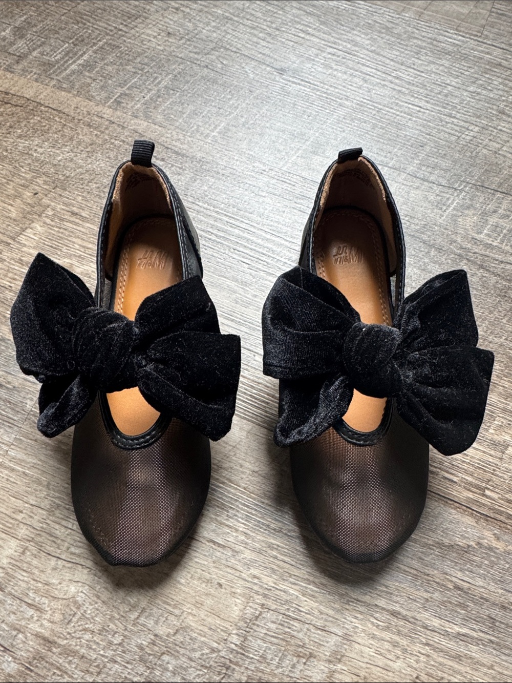 H&M Black Girls Dress Shoes with Velvet Bow